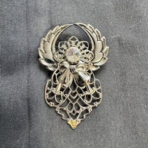 Vintage Jane 1997 AOL Silver Tone Lace Signed Guardian Angel Pin Brooch